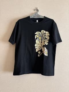 モンステラプリント黒Tシャツのサムネイル