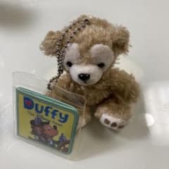 Duffy The Disney Bear ぬいぐるみバッジのサムネイル