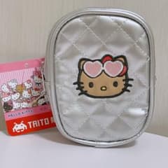 【匿名配送】Hello Kitty キルト刺繍ポーチ タイトー限定