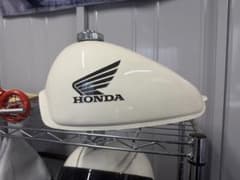 HONDA (純正オリジナル)モンキーZ50 タンク ・コック・キャップ付属