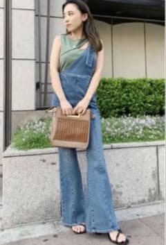 evris デニム ワンショルダー サロペットのサムネイル