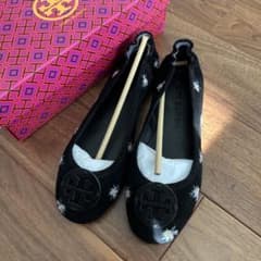 大きめサイズ】Tory Burch 花柄 サイズ9 - メルカリ