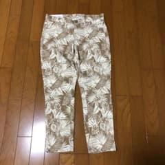 ユニクロ❇︎クロップドレギンスパンツ❇︎未使用のサムネイル