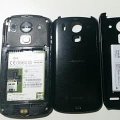 【やっぽー様専用】au ARROWS Z ISW13F  root化済みのサムネイル