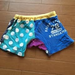 ショートパンツ100のサムネイル