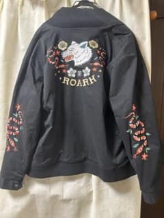 【試着のみ】ROARK スカジャン 黒刺繍入り 試着のみ】ROARK スカジャン 黒刺繍入り - メルカリ