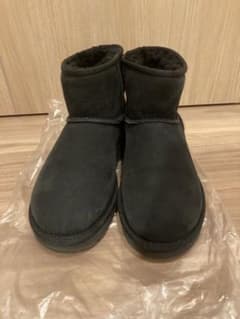 UGG アグCLASSIC MINI II ブラック 25cmのサムネイル