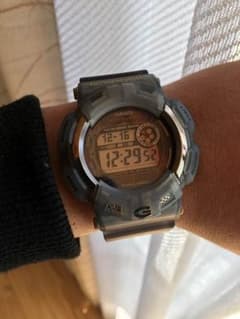 G-SHOCKのサムネイル