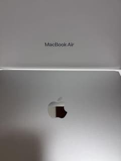 MacBookAir m2 13インチ 512GB 8GBのサムネイル