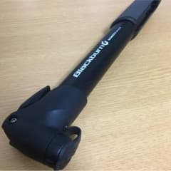 ロードバイク携帯ポンプ blackburnのサムネイル
