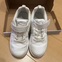 NIKE スニーカー　18㎝のサムネイル