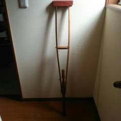 松葉杖   片方のサムネイル