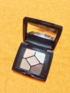非売品：Dior アイシャドウ サンククルール ミニサイズのサムネイル