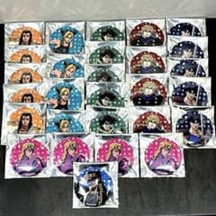 ジョジョワールド 缶バッジ 7種(28個)セット まとめ売りのサムネイル