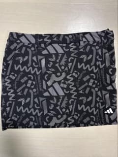 【新品未使用　袋タグなし】adidas ゴルフスカート（M）黒のサムネイル
