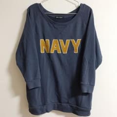 NAVYロゴトレーナーのサムネイル