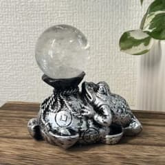 澄みの福珠｜虹入りヒマラヤ水晶スフィア（41.3㎜／台座付き） 澄みの福珠｜虹入りヒマラヤ水晶スフィア（41.3㎜／台座付き） | Mercari