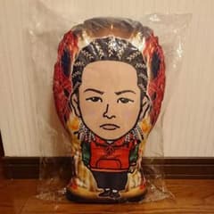 山本彰吾クッションのサムネイル