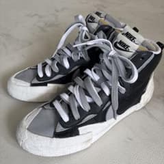 NIKE ハイカットスニーカー ブラック/グレーのサムネイル
