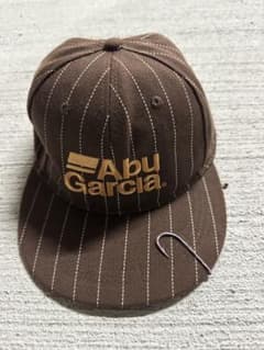 【値下げ中】Abu Garcia キャップ ブラウン ピンストライプのサムネイル