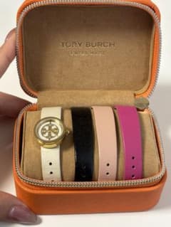 TORY BURCH カジュアル時計 交換用ストラップ付き TORY BURCH カジュアル時計 交換用ストラップ付き - メルカリ