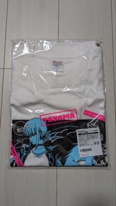 スーパーの裏でヤニ吸うふたり A賞 Tシャツ 缶バッチセット おまけ付きのサムネイル