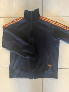 春セール！！60〜70s アディダス　adidasトラックジャケットのサムネイル