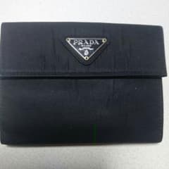 PRADA 財布 値下げのサムネイル