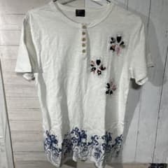 Men's tops with Japanese patterns