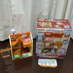 ゆびわんこ　トイプードルとブランコのおうちのサムネイル