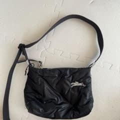 r*r様 LONGCHAMP ブラック ショルダーバッグのサムネイル