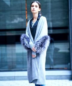 UN3D. スリーブファーニットカーディガン - メルカリ