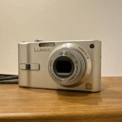 Panasonic LUMIX DMC-FS1 シルバー - メルカリ
