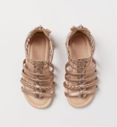 新品未使用 H&M キッズサンダルのサムネイル