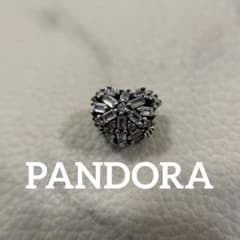 PANDORA スパークリング ハート チャームのサムネイル