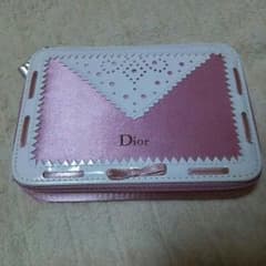 Dior☆コスメパレット☆アイシャドウ☆チーク☆小物入れのサムネイル