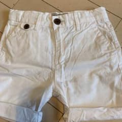 ZARA☆ホワイトショートパンツ☆短パンのサムネイル