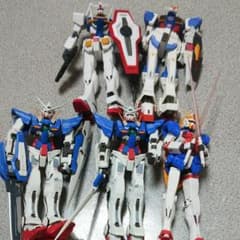 お買い得ガンダム5点セット現状渡しです。のサムネイル