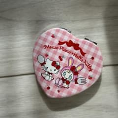Mezzo Piano x Hello Kitty サングラスケースのサムネイル