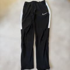 NIKE パンツのサムネイル