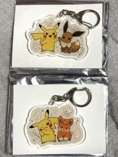 プロント　アクリリキーホルダー　ピカチュウ &イーブイ、ピカチュウ &パモのサムネイル