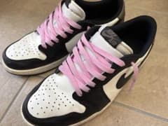 Nike Air Jordan 1 Retro Low OG "Mocha"のサムネイル