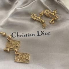 DIOR ピアスセットのサムネイル