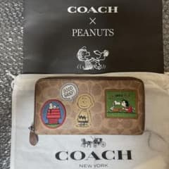 む*む様 COACH x PEANUTS 長財布 シグネチャー スヌーピーのサムネイル