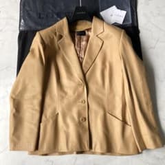 LOEWE ロエベ レザージャケット アナグラム 子羊 ベージュ ロゴ総柄 LOEWE ロエベ レザージャケット アナグラム 子羊 ベージュ ロゴ