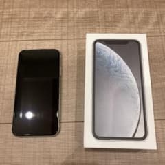 【超特価】iPhone XR White 64 GB auのサムネイル