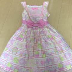 可愛い スィーツ柄 ワンピースのサムネイル