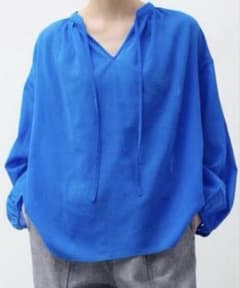 即完売モデル✨ JWアンダーソン ユニクロ リネン混 ギャザーブラウス 青のサムネイル