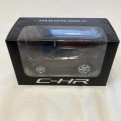 TOYOTA C-HR ミニカー ブラウン 箱付き - メルカリ