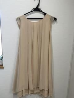 パーティードレスのサムネイル